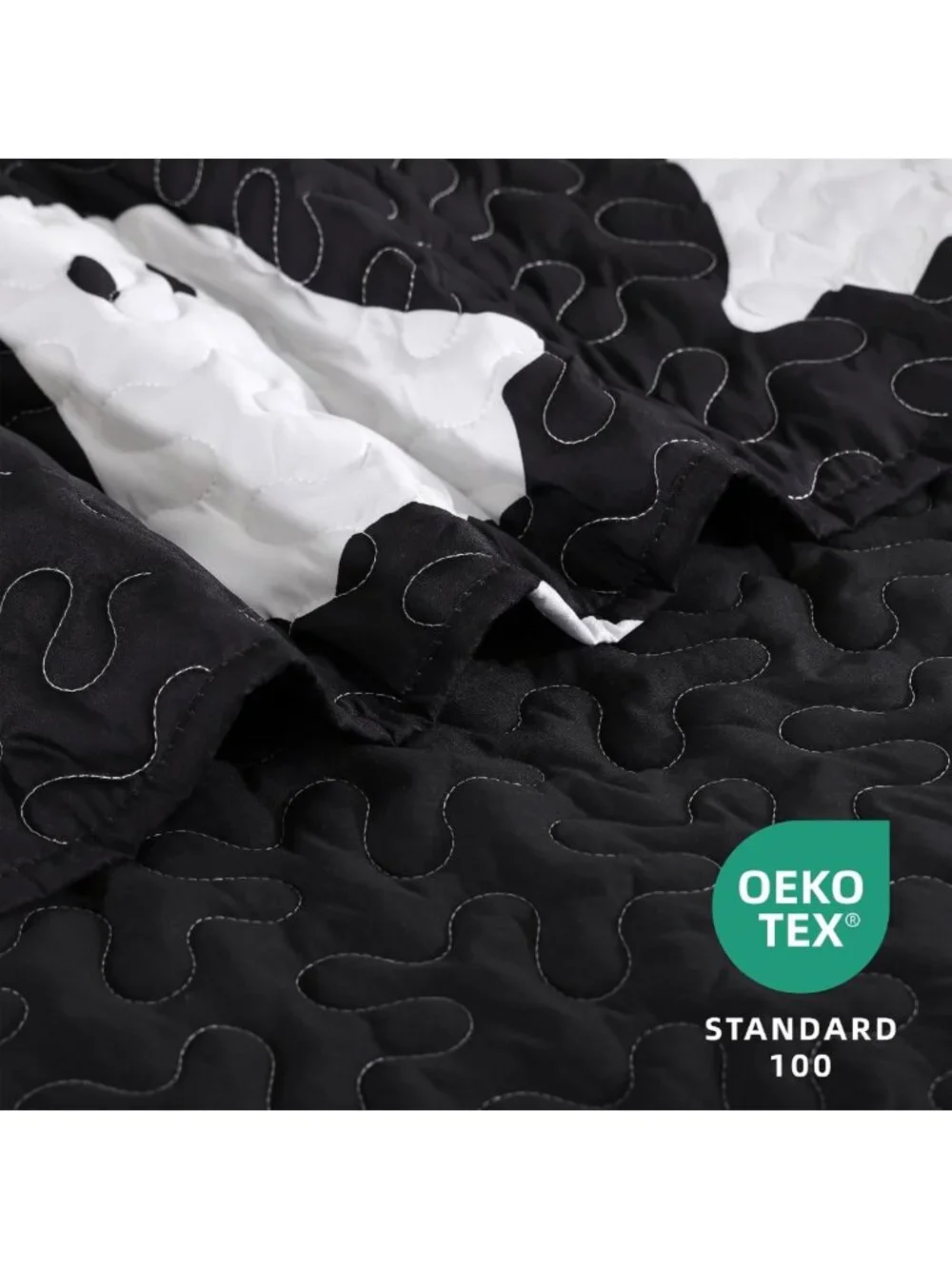 Spooky Halloween King Size Quilt Set, Black Ghost Bedspread & Pillow Shams 3 Pcs
